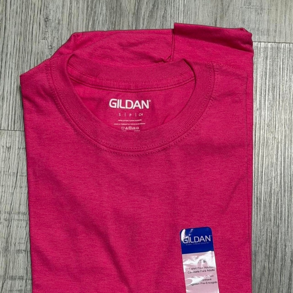 Gildan Cotton T-Shirt Womens Size S Pink Short Sleeve Crew Neck Tee